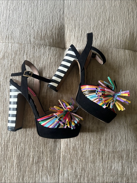 Betsey Johnson Shoes - Betsey Johnson Black Platform Sandals with Multicolor Pom-Pom